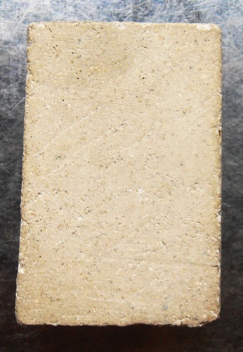 พระสังกัจจายฐานผ้าทิพย์หลวงปู่นาค มีแป้งเจิม สวยๆครับ