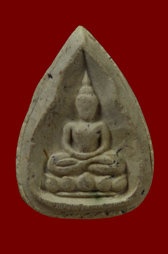 พระกลีบบัวเนื้อผงพุทธคุณ หลวงปู่บัว ถามโก วัดศรีบุรพาราม พศ.2534