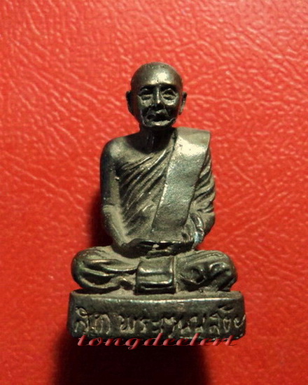 รูปหล่อสมเด็จพระญาณสังวร สมเด็จพระสังฆราช เนื้อนวโลหะ พิมพ์เล็ก สวยมากค่ะ