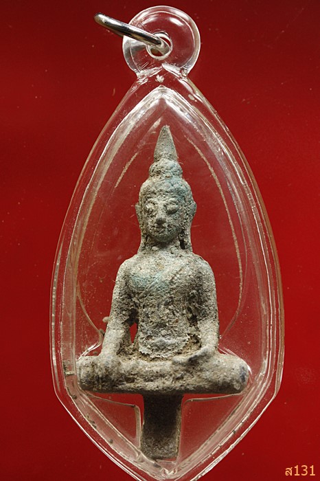 พระยอดธงไม่ทราบที่ คราบกรุทั้งองค์
