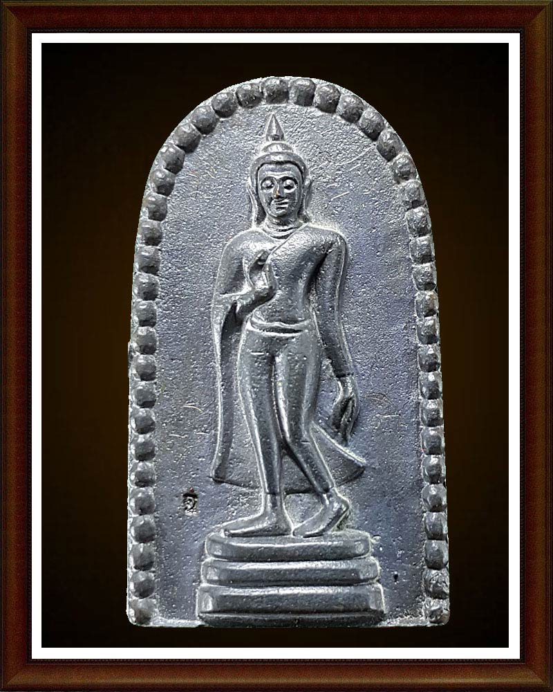 เหรียญหล่อพระลีลาอัฎฐารส เนื้อนวโลหะ (1)