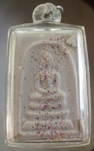 พระสมเด็จโรยพลอย(มีกระเทาะ) ปี2536 / พระไพรีพินาศ ปี2547 สมเด็จสังฆราช วัดบวรนิเวศวิหาร กรุงเทพฯ