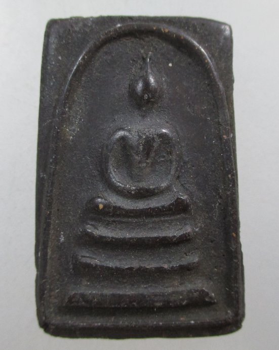 ๒๐ พระสมเด็จ เนื้อผงใบลาน ฝังตะกรุด จาร