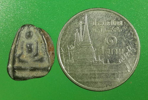 พระพิจิตร กรุวัดหนองกระทุ่ม จังหวัดอุทัยธานี