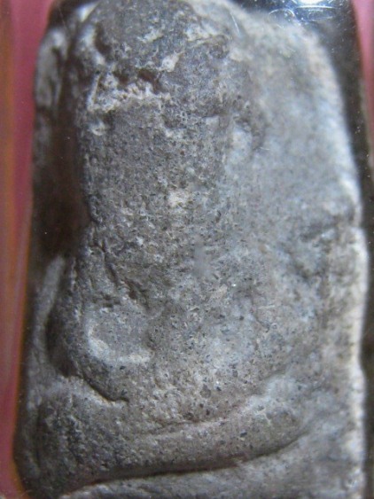 พระกรุนาดูนตัดเดี่ยว เนื้อดิน จ.มหาสารคาม มีเลี่ยมทองแท้