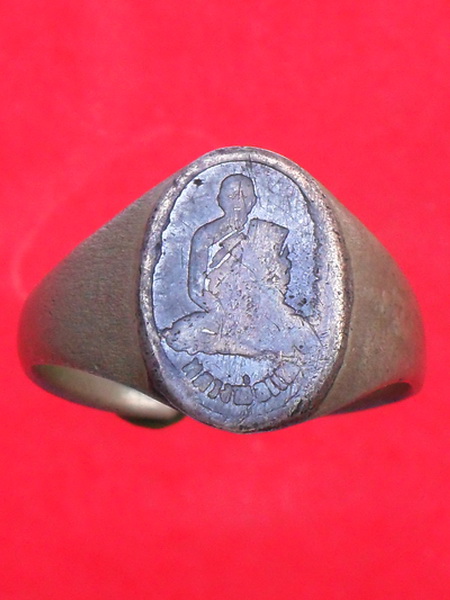 แหวนอัลปาก้า หน้าเงินลงถม หลวงพ่อแพ วัดพิกุลทอง 