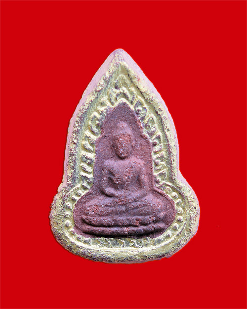 พระอรหังซุ้มเรือนแก้วหลวงปู่เฮี้ยง