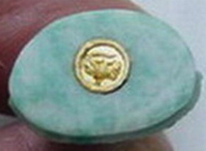 พระกริ่งหยก หลวงพ่อเกษม ก้นหนู