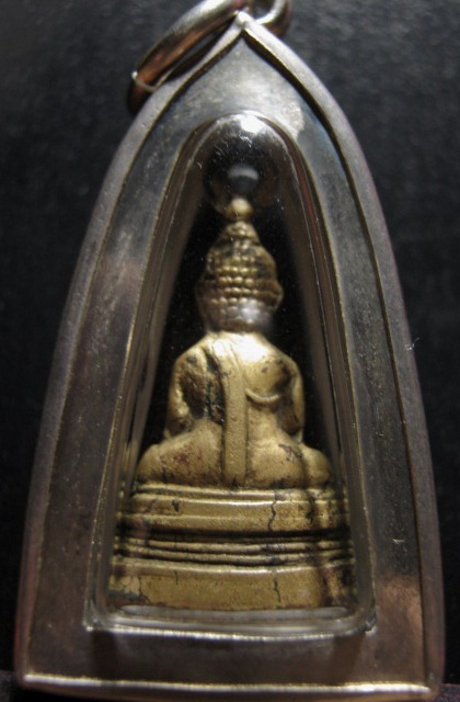 พระกริ่งเล็กมีหูหลวงพ่อโสธร ปี2508 เนื้อทองเหลือง วัดโสธรฯ จ.ฉะเชิงเทรา มีเลี่ยมเงินยกซุ้มสวย ๆ พร้อ