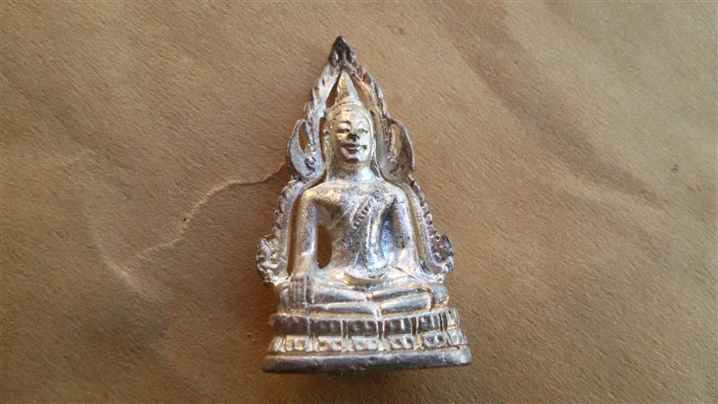 รูปหล่อพระพุทธชินราช 80 พรรษา (สมเด็จพระญาณสังวรฯ) วัดบวรนิเวศวิหาร ปี 2536 (ตอกโค๊ด)