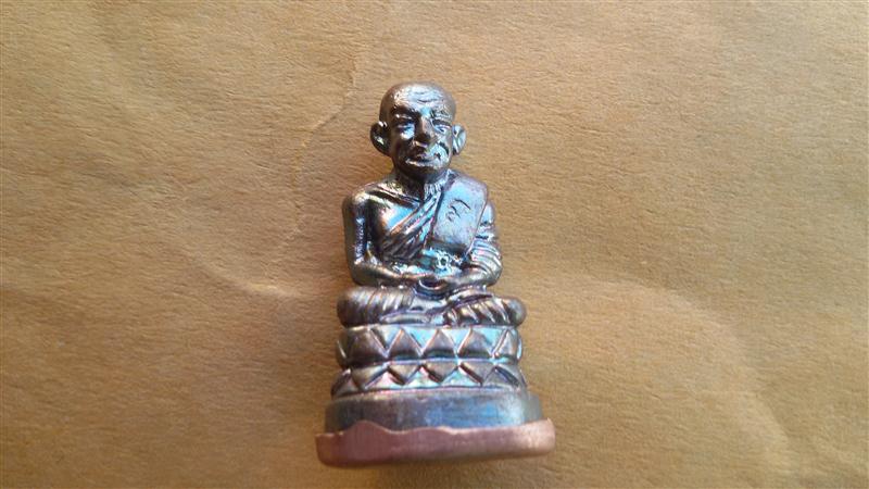 หลวงพ่อทวด พิมพ์บัวรอบ ฐานทองแดง วัดบวรนิเวศ