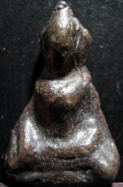 พระท่ากระดานน้อย กรุศาลเจ้า เนื้อตะกั่วสนิมแดง จ.ราชบุรี สนิมแดงดี