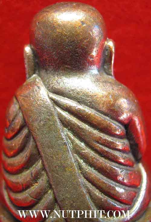 หลวงพ่อเงิน ทรงเจริญ จารึกอักษร เจริญ เลขมงคล ๑๓ ใต้ฐาน จากพิจิตรแท้ ๆ *220