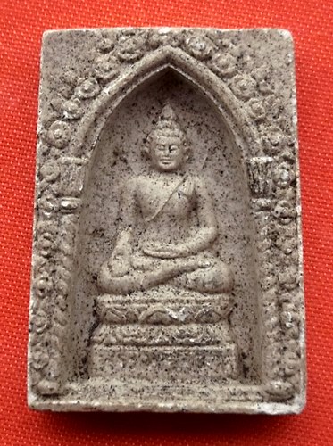 เริ่ม 10 บาท กับ พระเนื้อผงไพรีพินาศ วัดบวรนิเวศวิหาร …ER473