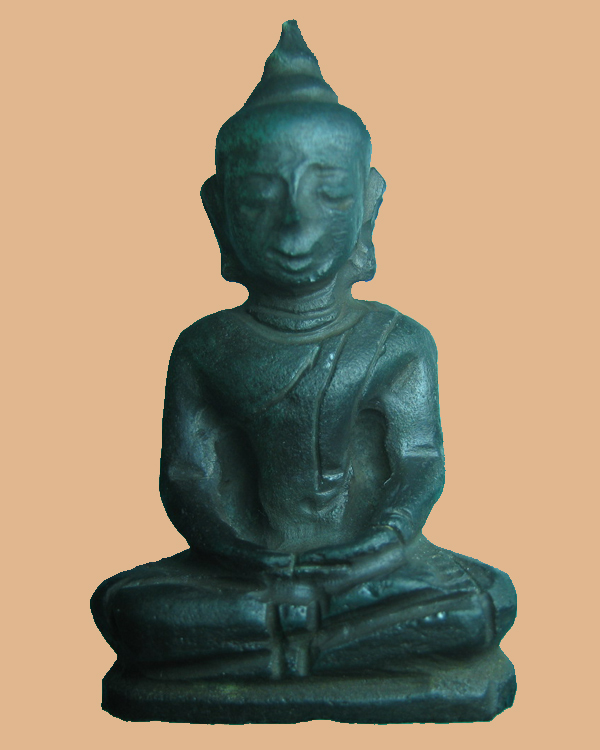 พระแก้วแกะศิลปะล้านนา