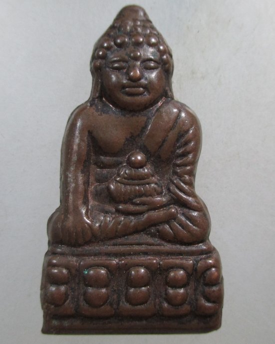 ๒๐ รูปปั๊มพระกริ่ง อุดผงหลัง