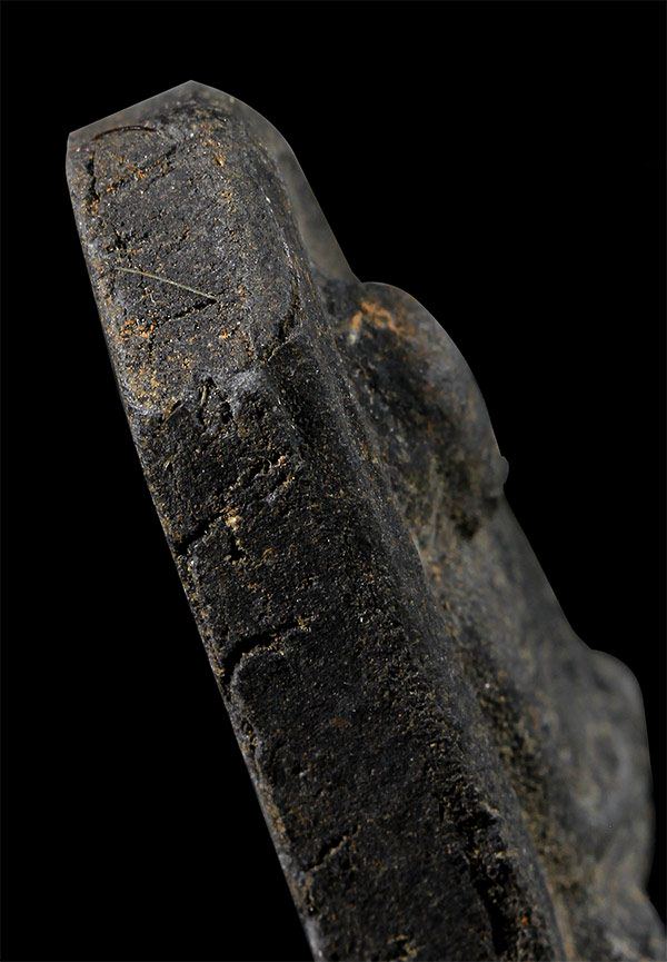 หลวงพ่อเงิน วัดบางคลาน ปี 2515 พิมพ์ 5 เหลี่ยม เนื้อผงใบลาน พิมพ์นี้หายกครับ พิเศษมีเกษา