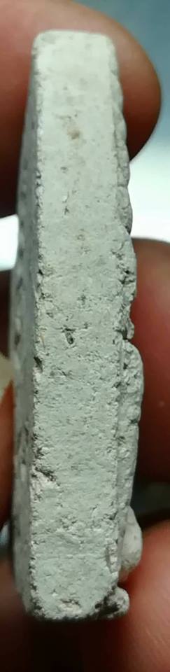 พระขุนแผนรุ่นแรก หลวงปู่หมุน วัดป่าหนองหล่ม ปี42 (2)