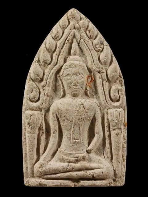 พระขุนแผนรุ่นแรก หลวงปู่หมุน วัดป่าหนองหล่ม ปี42 (1)