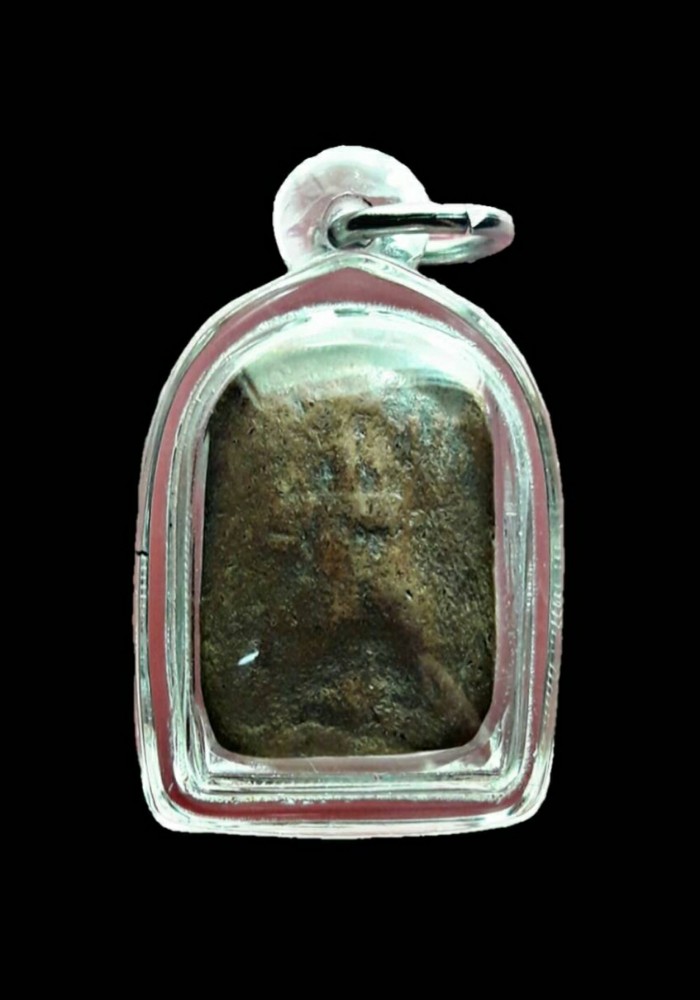 พระกรุวัดโพธิ์ บางปะอิน จ.พระนครศรีอยุธยา พิมพ์ขี่เม่น สภาพสวยเดิมๆครับ พร้อมเลี่ยมกันน้ำครับผม