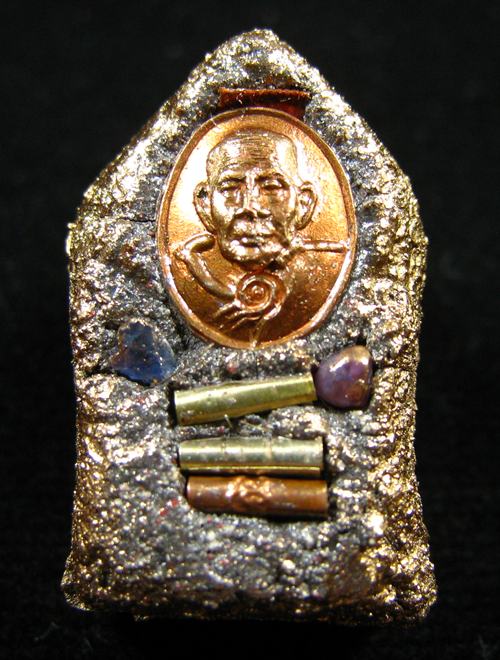  ขุนแผนทรงพลเล็กหน้าบรอนซ์ทอง หลวงปู่หมุน หลังฝังเม็ดยา เกศา ตะกรุด3ดอก รุ่นสมปรารถนา ปี 2543 (D)