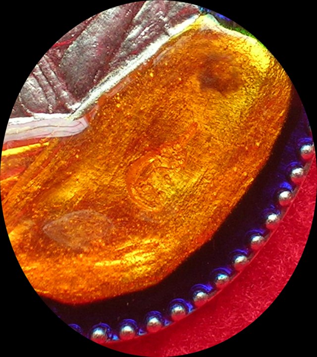 เหรียญหันข้างพุทซ้อนหลวงปู่แผ้ว ปวโร วัดหนองพงนก จ.นครปฐม เนื้อเงินลงยาสีน้ำเงิน