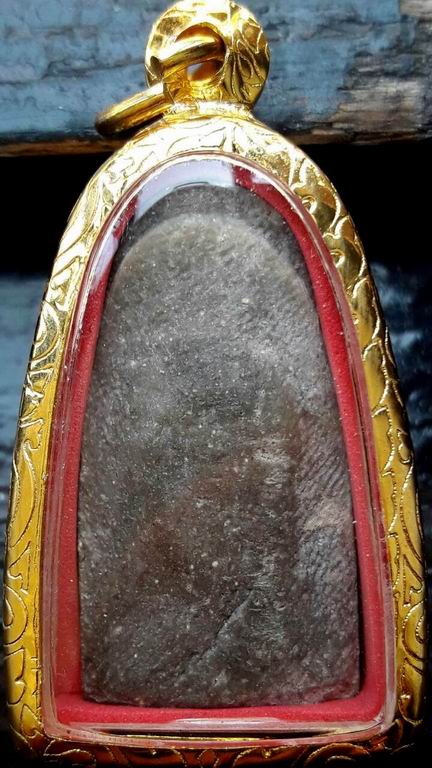 หลวงปู่ทวดพิมพ์พระรอดหลวงปู่หมุน วัดป่าหนองหล่ม จ.สระแก้ว ปี 2542 