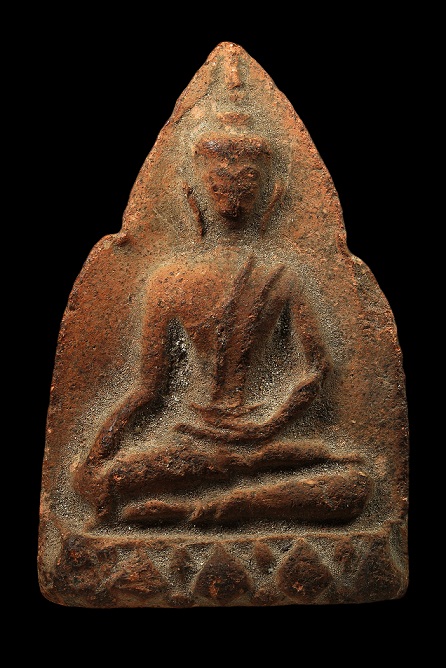 พระพิมพ์อู่ทองหรือพระขุนแผนฐานบัวกรุวัดใหญ่ชัยมงคล