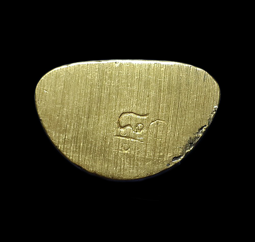 รูปหล่อหลวงพ่อเงิน บางคลาน วัดวังกระสูบ จ.พิจิตร ปี51 รุ่น 80พรรษา มหาลาภ พิมพ์นิยม 80/51 