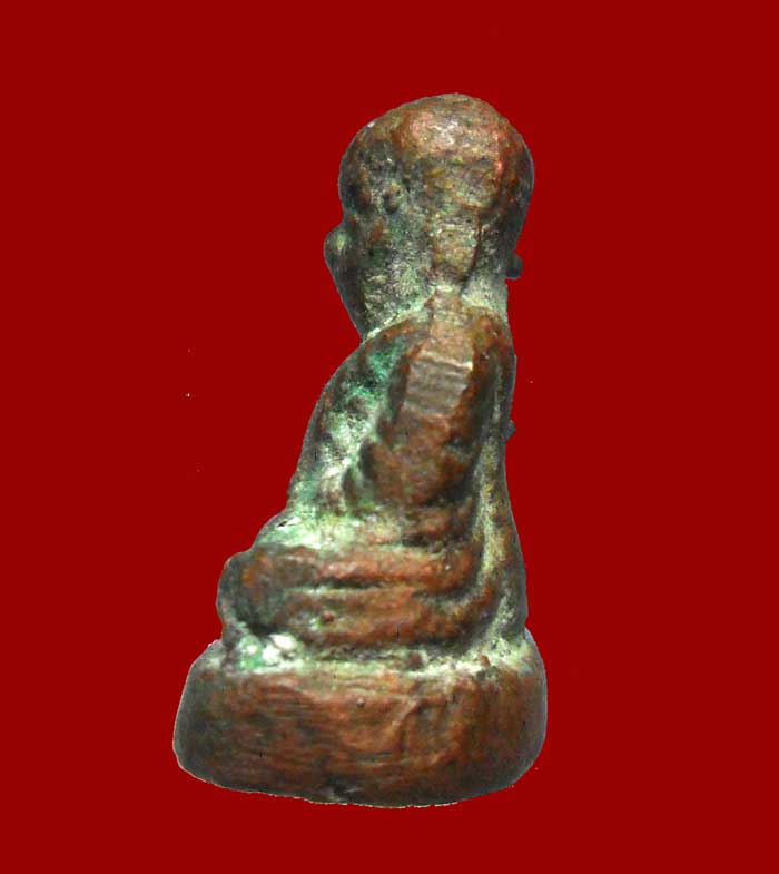 รูปหล่อหลวงพ่อเงิน บางคลาน จังหวัดพิจิตร พิมพ์เล็ก ไม่ทราบที่  