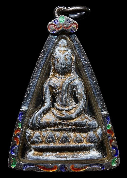 พระอู่ทอง เนื้อชิน กรุวัดมเหยงค์ จ.อยุธยา มีเลี่ยมเงินพร้อมห้อย