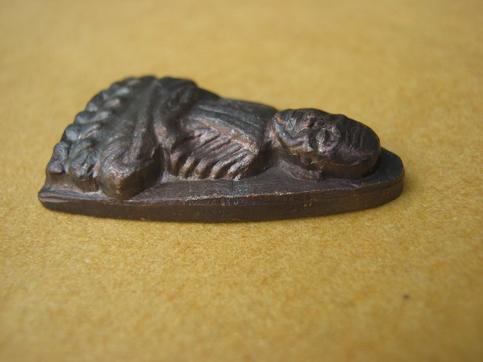 พระหลวงปู่ทวด เตารีดปี24 เนื้อทองแดงรมดำ พิมพ์หน้าใหญ่ สภาพสวยมาก