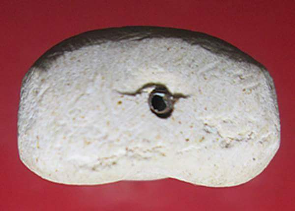 พระปิดตาเงินไหลมา หลวงปู่หมุน วัดบ้านจาน เนื้อผงมีตระกุด ปี2542. จ...ศรีสะเกษ