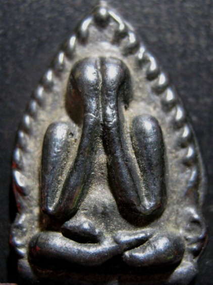 พระปิดตาท่านเจ้าคุณนรฯ ปี2513 เนื้อเมฆพัตร วัดเทพศิรินทร์ กรุงเทพฯ สภาพพอสวย