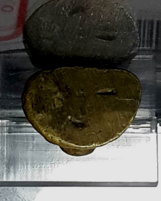 หลวงพ่อเงิน ปืนแตก ปี 28 พิมพ์นิยมเศียรโต 