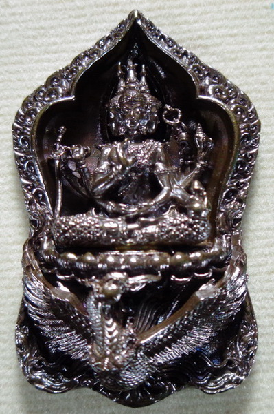 รูปหล่อพระพรหมสยามเทวา หลวงปู่คำเป็ง สำนักสงฆ์มะค่างาม เนื้อโลหะผสมรมมันปู ขนาด 1.5 นิ้ว สวยครับ