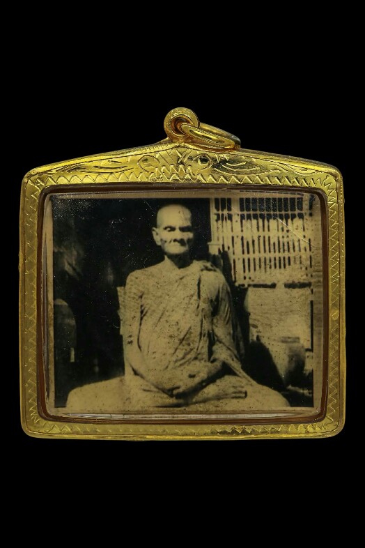 ภาพถ่ายหลวงพ่อพรหม วัดช่องแค ยุคต้นหายาก