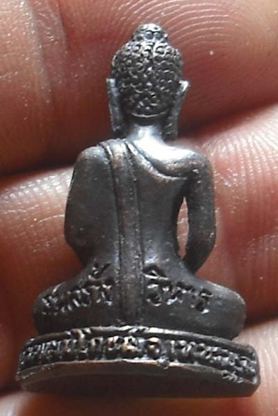 รูปหล่อ หลวงพ่อบึงสามพัน จ เพชรบูรณ์