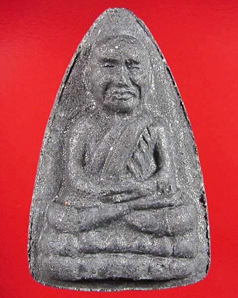 พระหลวงปู่ทวด วัดช้างไห้ เนื้อว่าน หลังยันต์