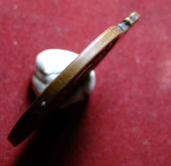 "เคาะเดียวแดง" เหรียญหลวงปู่แหวน อ.อ.ม. ปี 2517