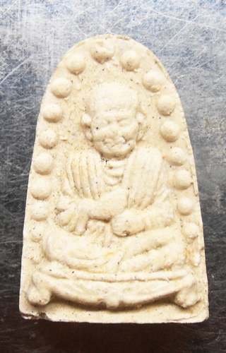 พระผงสมเด็จโตหลวงปู่หมุน ปลุกเสก พิธีพระเจ้าห้าพระองค์ วัดสุทัศน์ สวยๆครับ