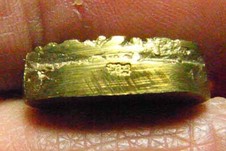 เหรียญหล่อพระพุทธชินราชใบมะยม รุ่นมิตรภาพ 49 วัดราชบูรณะ จ.พิษณุโลก เนื้อนวโลหะ ปี 2549 1