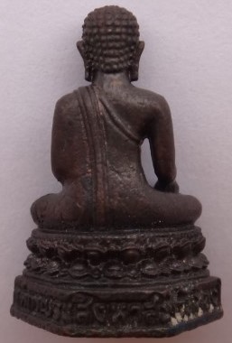 รูปหล่อหลวงตาดำวัดกาญจนสิงหาสน์(วัดทอง) ปี44 อุดผงเก่าหลวงพ่ อชาญณรงค์ เคาะเดียว