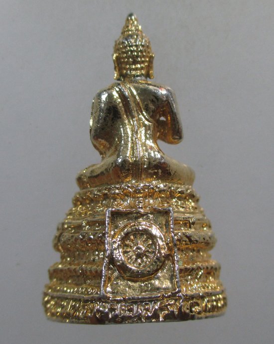 ๒๐ รูปหล่อพระประทานพรกะไหล่ทอง
