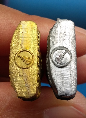 รูปเหมือนปั๊มรุ่นแรก อุดผงพุทธคุณเกศา หลวงพ่อจง วัดสังฆาราม จ.สุโขทัย สวยเดิม