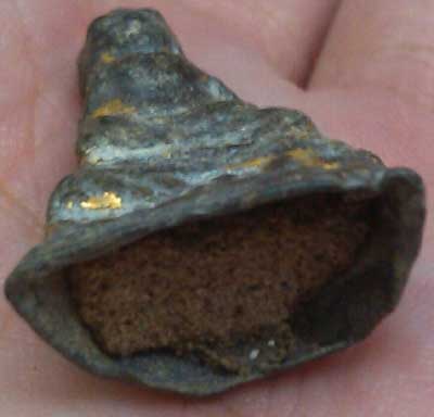 พระกรุสนิมแดง