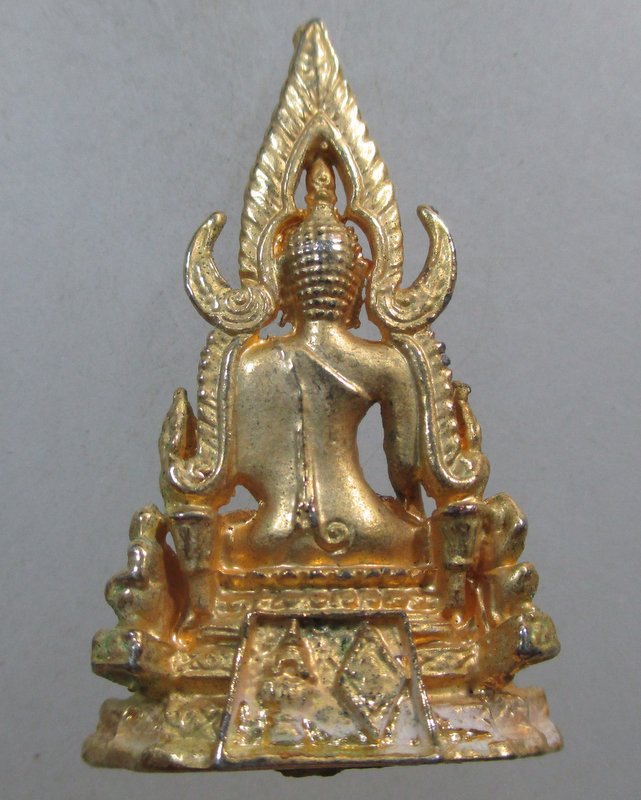 ๒๐ รูปหล่อพระพุทธชินราช กะไหล่ทอง