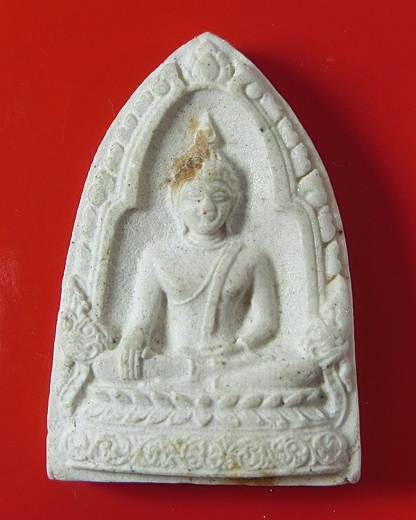 พระพุทธศักดิ์สิทธิ์ หลวงปู่คำพันธ์ วัดธาตุมหาชัย ปี 2533 เนื้อเกสร