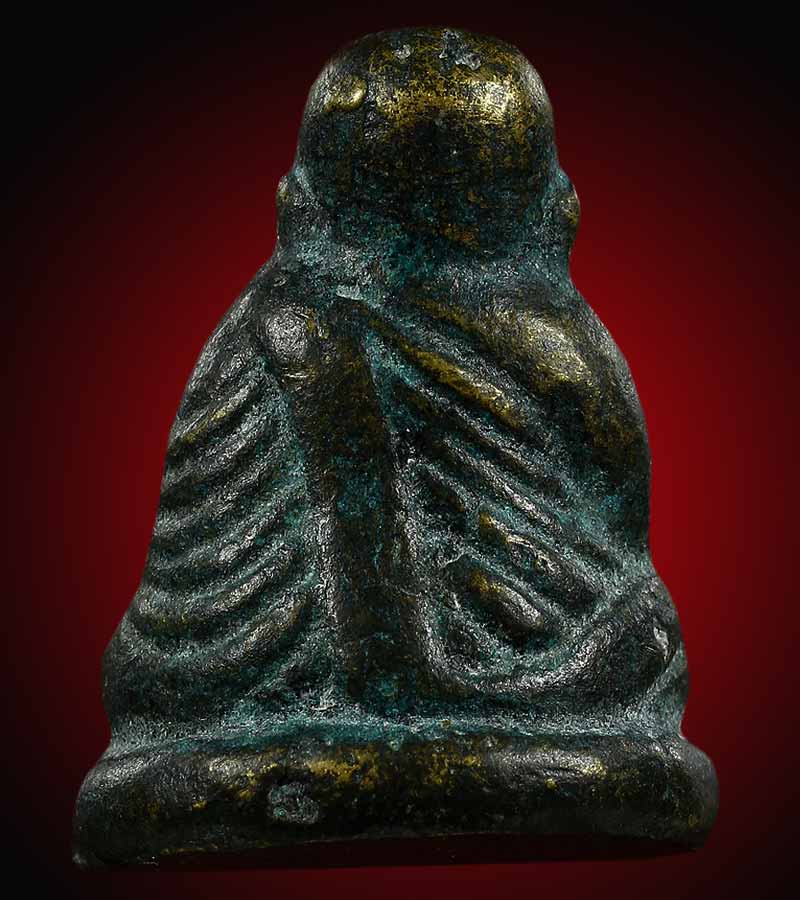 	หลวงพ่อเงิน วัดบางคลาน รุ่นปืนแตก พิมพ์ เศียรกลม วัดคงคารา ม อ.โพทะเล จ.พิจิตร 