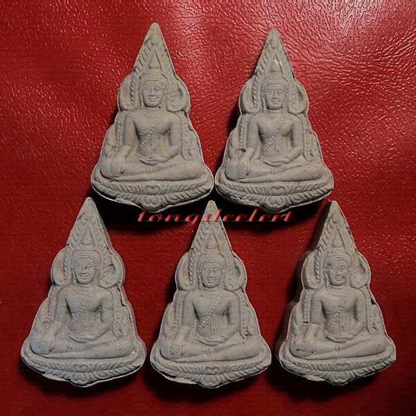 พระพุทธชินราช ญสส. สมเด็จพระญาณสังวร วัดบวรนิเวศ ปี 2534 สวย มากค่ะ